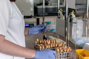 What Makes Stem Cells So Unique US person holding test tube aranging in different tract 300x200 - What Makes Stem Cells So Unique-US-person-holding-test-tube-aranging-in-different-tract